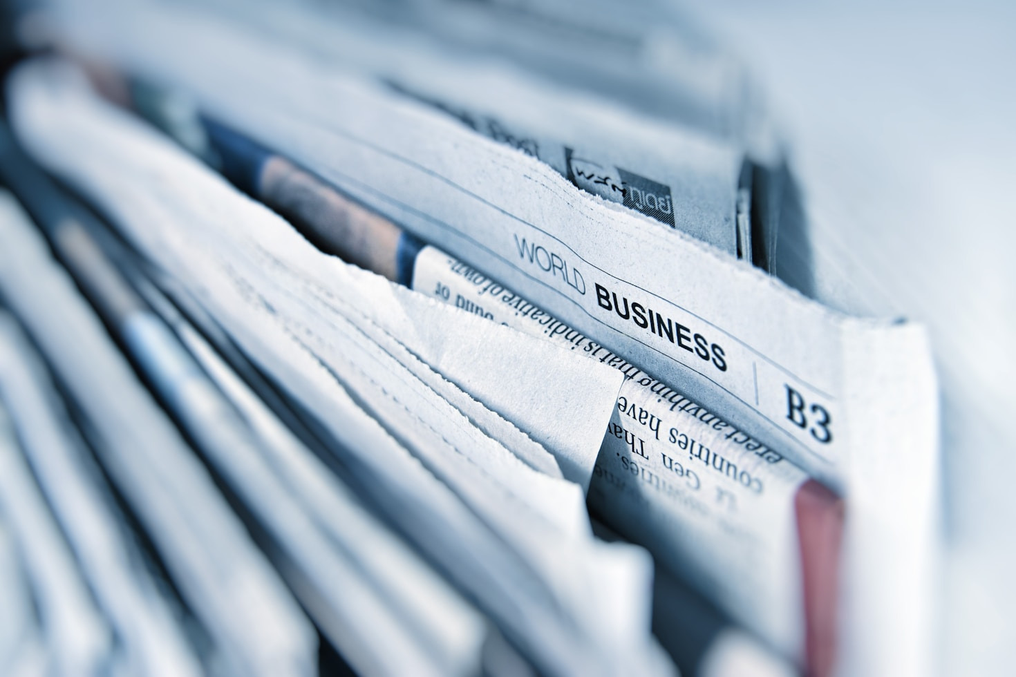 Top Tools for Staying Updated Effortlessly